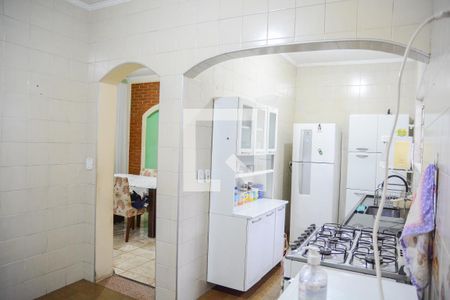 Casa à venda com 270m², 5 quartos e 2 vagas Casa à venda com 270m², 5 quartos e 2 vagasCozinha