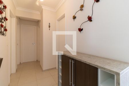 Corredor de apartamento para alugar com 3 quartos, 84m² em Saúde, São Paulo