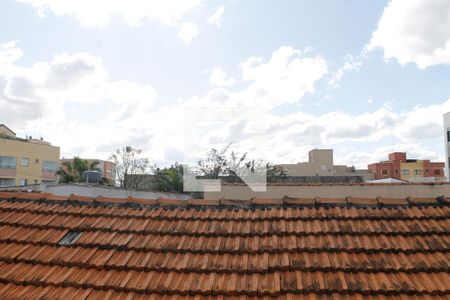 Casa para alugar com 250m², 4 quartos e 8 vagas Casa para alugar com 250m², 4 quartos e 8 vagasVista do quarto 2