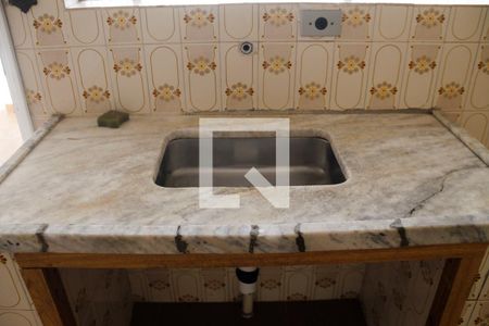 Casa para alugar com 250m², 4 quartos e 8 vagas Casa para alugar com 250m², 4 quartos e 8 vagasCozinha 2