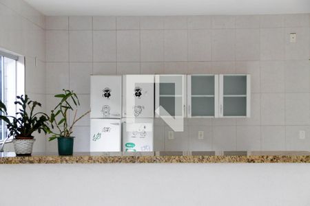 Casa para alugar com 250m², 4 quartos e 8 vagas Casa para alugar com 250m², 4 quartos e 8 vagasCozinha