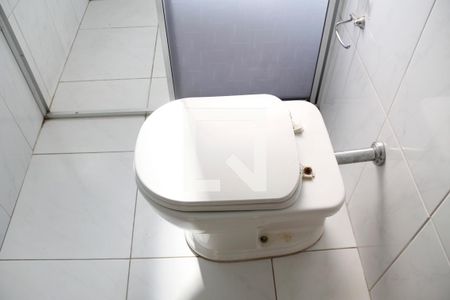 Casa para alugar com 250m², 4 quartos e 8 vagas Casa para alugar com 250m², 4 quartos e 8 vagasBanheiro da Suíte 1