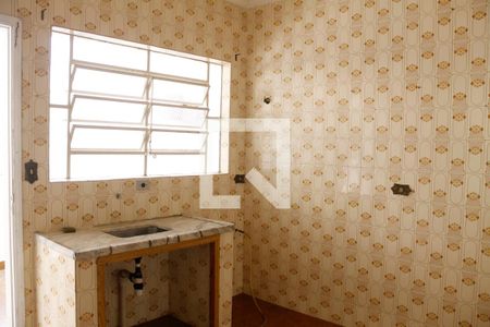 Casa para alugar com 250m², 4 quartos e 8 vagas Casa para alugar com 250m², 4 quartos e 8 vagasCozinha 2