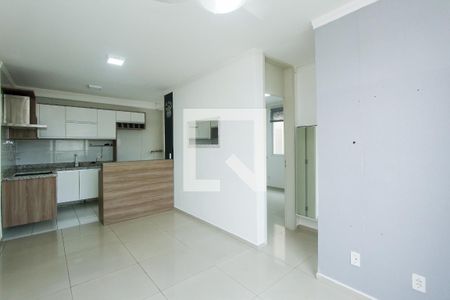 Sala de apartamento à venda com 2 quartos, 44m² em Protásio Alves, Porto Alegre