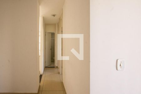 Corredor de apartamento para alugar com 2 quartos, 45m² em Campo Grande, Rio de Janeiro