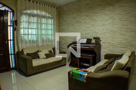Sala de casa à venda com 2 quartos, 112m² em Vila Fachini, São Paulo