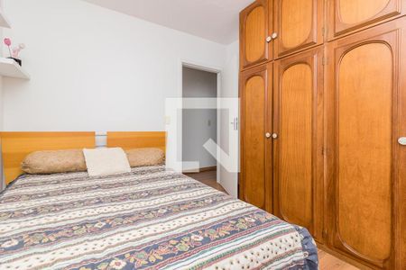 Quarto de apartamento para alugar com 2 quartos, 147m² em Teresópolis, Porto Alegre