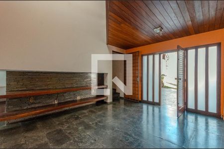 Casa à venda com 4 quartos, 350m² em Bandeirantes (Pampulha), Belo Horizonte