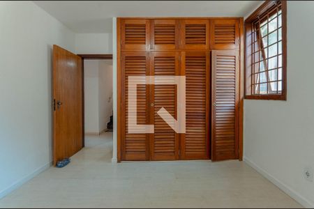 Casa à venda com 4 quartos, 350m² em Bandeirantes (Pampulha), Belo Horizonte
