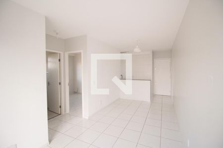 Sala de apartamento para alugar com 2 quartos, 50m² em Itaquera, São Paulo