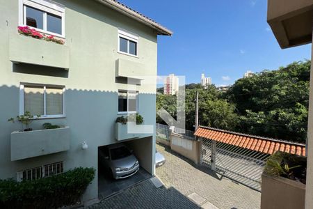 Vista de casa de condomínio à venda com 3 quartos, 254m² em Jardim Caboré, São Paulo