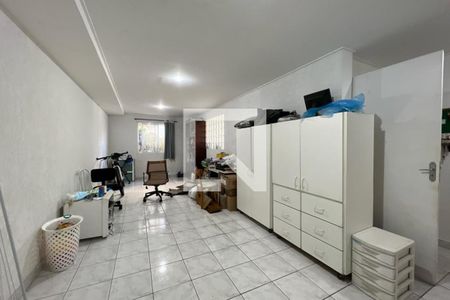 Quarto de casa de condomínio à venda com 3 quartos, 254m² em Jardim Caboré, São Paulo