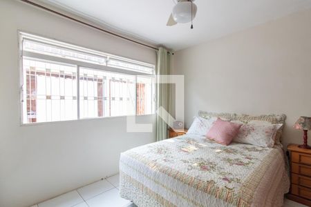 Quarto 1 de casa à venda com 3 quartos, 1017m² em Vila Nova, Porto Alegre