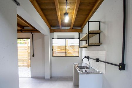 Sala/Cozinha de casa para alugar com 3 quartos, 84m² em Campeche, Florianópolis