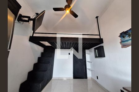 Sala/Quarto de kitnet/studio para alugar com 1 quarto, 40m² em Centro, Rio de Janeiro