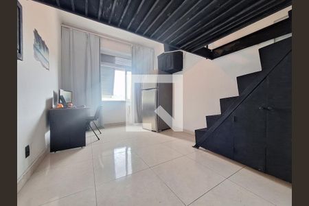 Sala/Quarto de kitnet/studio para alugar com 1 quarto, 40m² em Centro, Rio de Janeiro