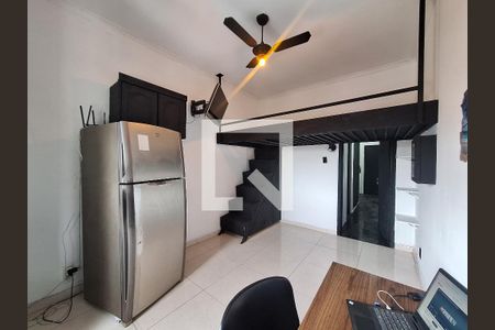 Sala/Quarto de kitnet/studio para alugar com 1 quarto, 40m² em Centro, Rio de Janeiro