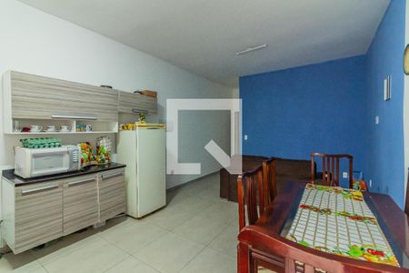 Casa para alugar com 1 quarto, 55m² em Jardim Santa Tereza, Carapicuíba