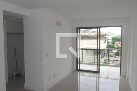 Sala de apartamento para alugar com 1 quarto, 60m² em Freguesia de Jacarepaguá, Rio de Janeiro