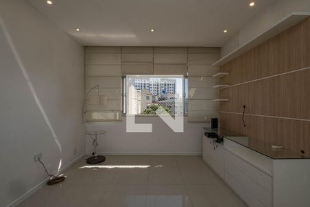 Sala de apartamento à venda com 2 quartos, 57m² em Tijuca, Rio de Janeiro