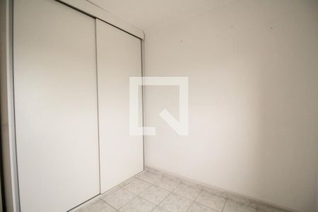 Quarto 1 de apartamento para alugar com 2 quartos, 59m² em Parque Peruche, São Paulo