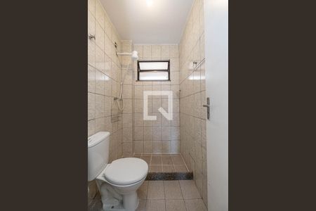 Banheiro de apartamento para alugar com 1 quarto, 68m² em Grajau, Rio de Janeiro