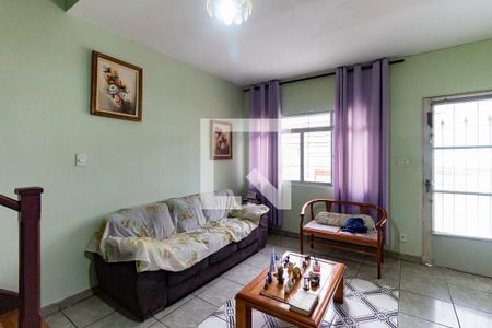 Sala de casa à venda com 2 quartos, 130m² em Vila Firmiano Pinto, São Paulo