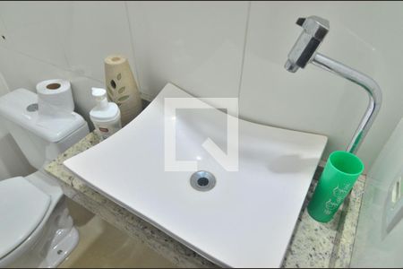 Lavabo de casa à venda com 3 quartos, 226m² em São José, Canoas