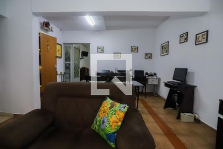 Sala 1 de casa à venda com 5 quartos, 400m² em Vila Anglo Brasileira, São Paulo