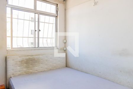 Quarto 2 de apartamento para alugar com 2 quartos, 42m² em Piratininga, Belo Horizonte