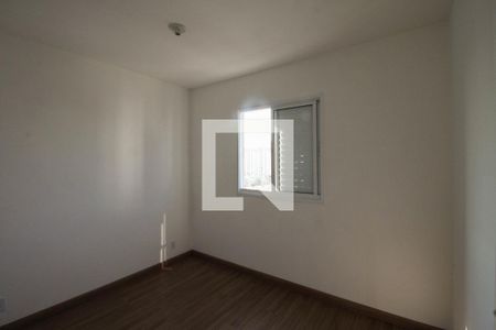 Quarto 2 de apartamento para alugar com 2 quartos, 45m² em Jardim Ibitirama, São Paulo