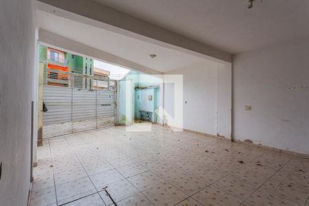 Apartamento à venda com 47m², 2 quartos e 1 vaga Apartamento à venda com 47m², 2 quartos e 1 vagaÁrea comum - Garagem