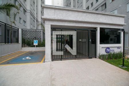 Apartamento para alugar com 38m², 2 quartos e sem vaga Apartamento para alugar com 38m², 2 quartos e sem vagaFachada