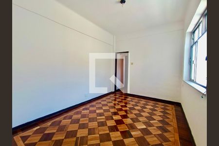 Apartamento à venda com 43m², 1 quarto e sem vagaSala