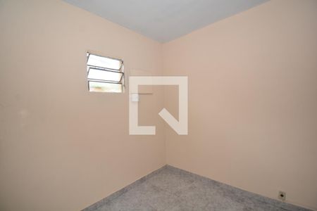 Sala/Quarto de casa para alugar com 1 quarto, 25m² em Bento Ribeiro, Rio de Janeiro