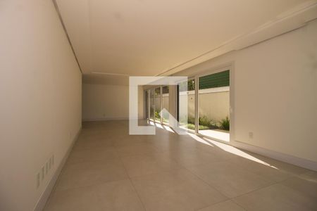 Sala de apartamento para alugar com 4 quartos, 182m² em Vila Assunção, Porto Alegre