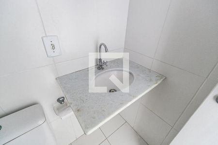 Apartamento à venda com 57m², 2 quartos e 1 vaga Apartamento à venda com 57m², 2 quartos e 1 vagaBanheiro do Quarto 2