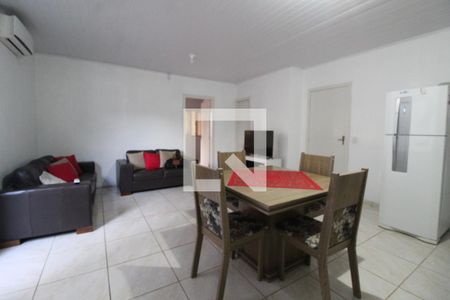 Sala de Estar de casa à venda com 2 quartos, 108m² em São José, Canoas