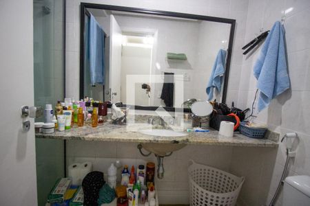 Banheiro da Suíte 1 de casa de condomínio à venda com 4 quartos, 215m² em Recreio dos Bandeirantes, Rio de Janeiro