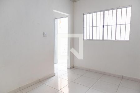 Sala de casa para alugar com 1 quarto, 59m² em Vila Leonor, São Paulo