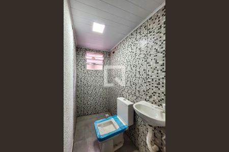 Banheiro de casa de condomínio para alugar com 1 quarto, 25m² em Bosque da Saúde, São Paulo