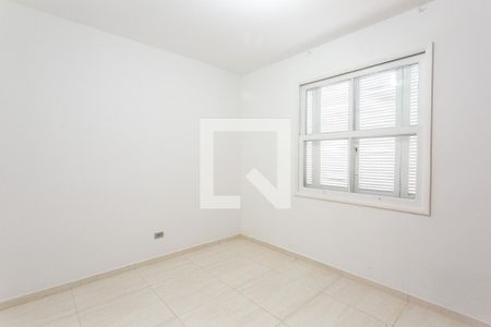 Sala  de casa para alugar com 2 quartos, 180m² em Vila Romana, São Paulo