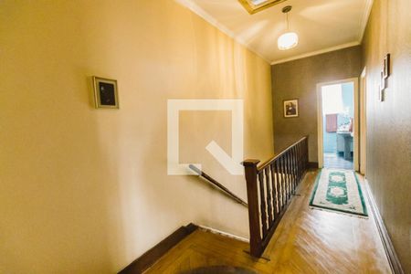 Corredor de casa à venda com 3 quartos, 200m² em Pompeia, São Paulo