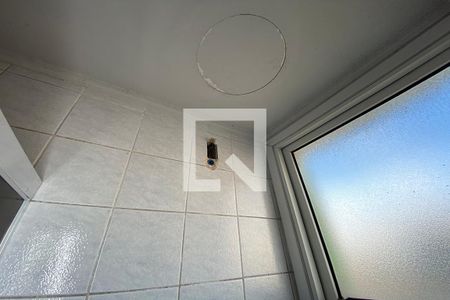 Chuveiro do Banheiro de kitnet/studio à venda com 1 quarto, 28m² em Centro, São Leopoldo