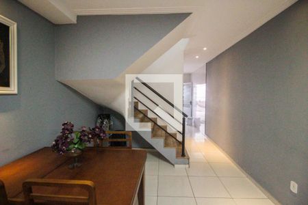 Sala de casa para alugar com 2 quartos, 83m² em Jardim São Vicente, São Paulo