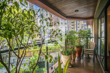 Varanda de apartamento à venda com 4 quartos, 217m² em Vila Mascote, São Paulo