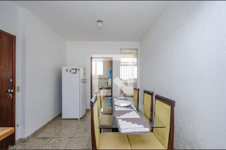 Sala de apartamento à venda com 2 quartos, 80m² em Nova Suíssa, Belo Horizonte