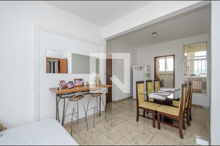 Sala de apartamento à venda com 2 quartos, 80m² em Nova Suíssa, Belo Horizonte