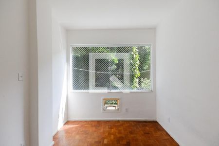 Quarto 1 de apartamento à venda com 2 quartos, 63m² em Grajau, Rio de Janeiro