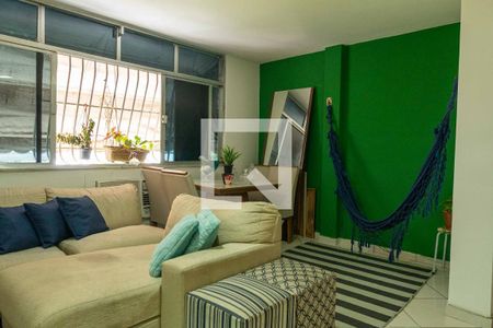 Sala de apartamento para alugar com 3 quartos, 98m² em Vital Brasil, Niterói